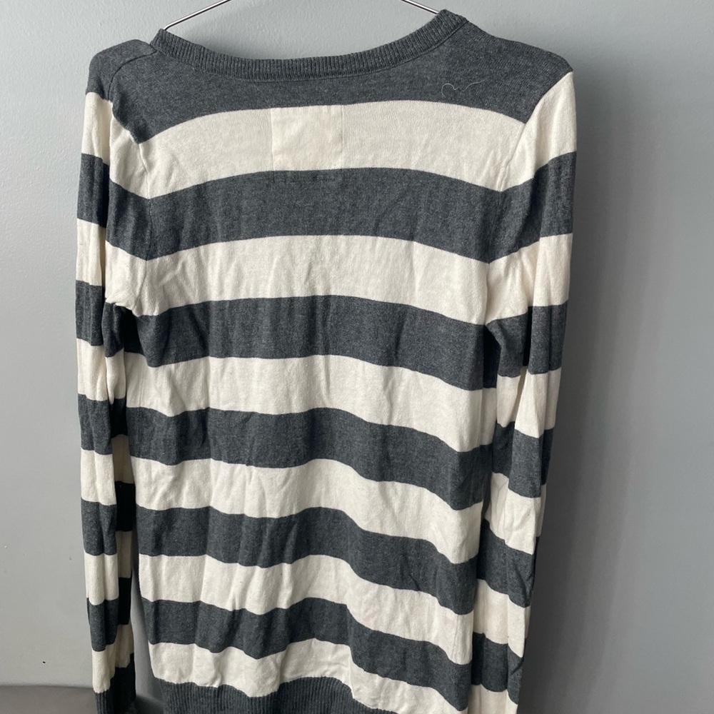 Hollister Black and White Horizontal Stripe Open Cardigan - Picture 3 of 3